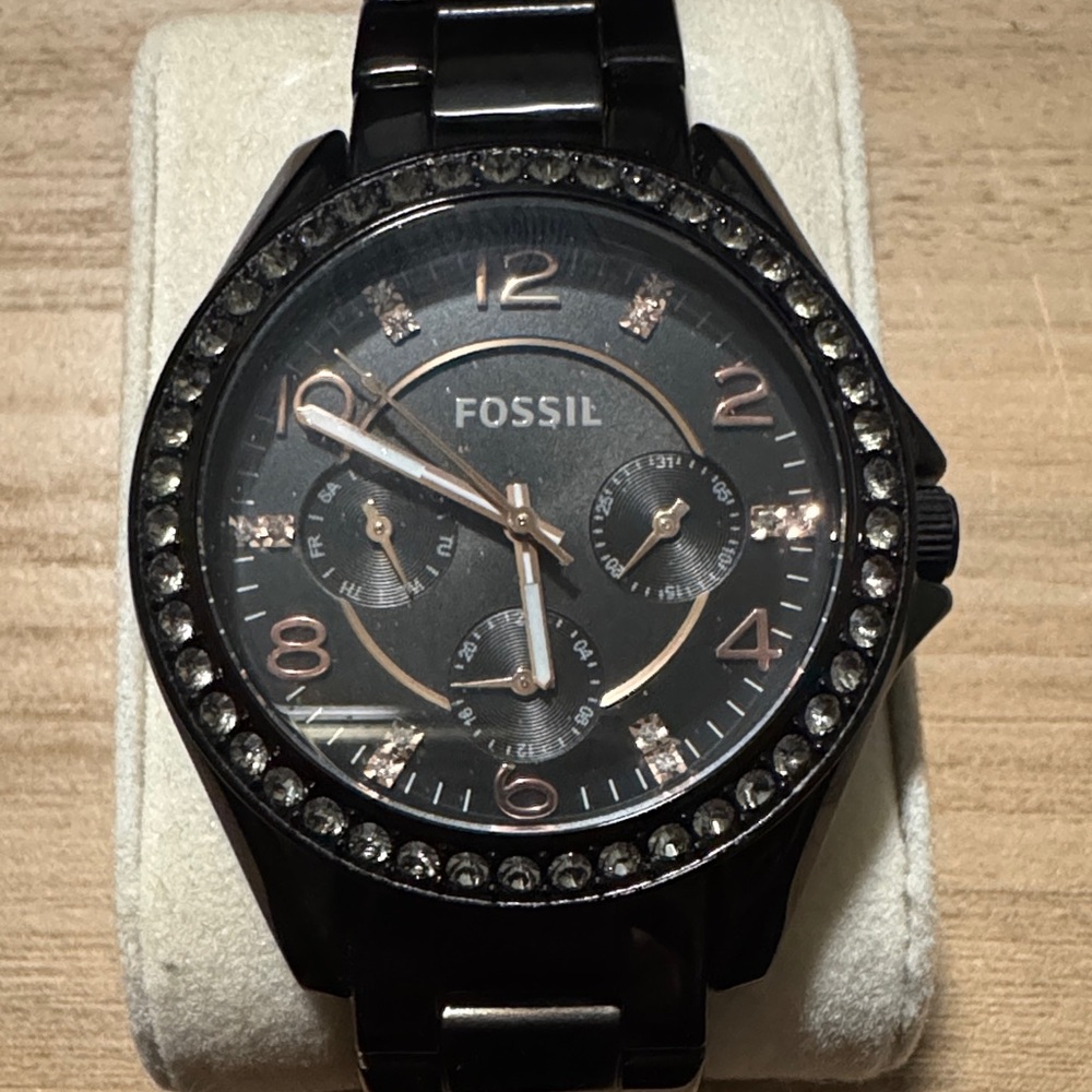 Fossil Women's ES3644 Riley Crystal-Accented Black Stainless Steel Watch